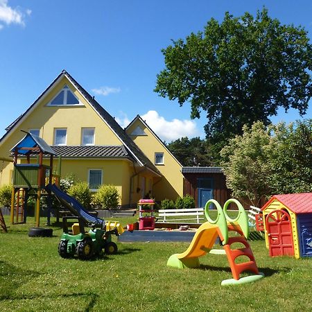 Family Apartments Tom Karlshagen Kültér fotó